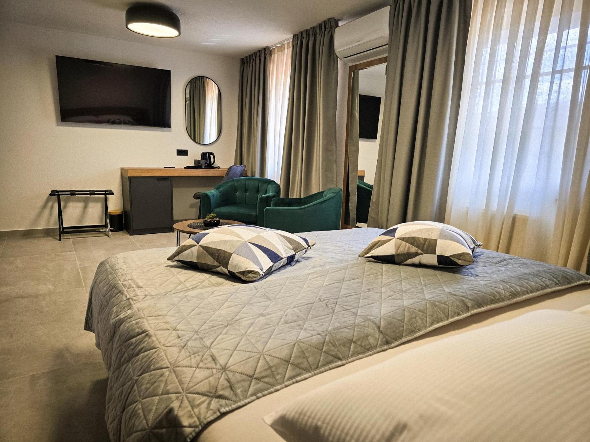 Pensión Knezevic-completely Renovated 2025 Plitvička Jezera